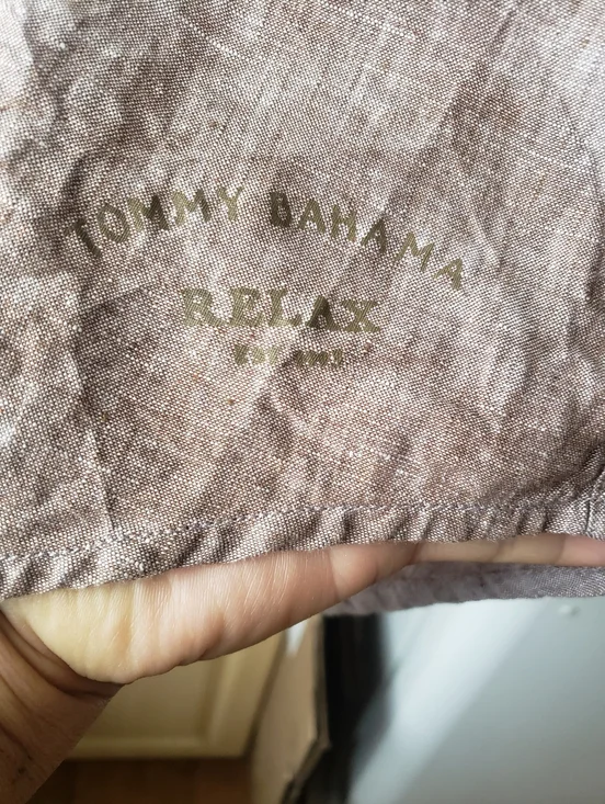 Tommy Bahamas 100% Linen Casual Button-Up Shirt in Taupe - Picture 4 of 8